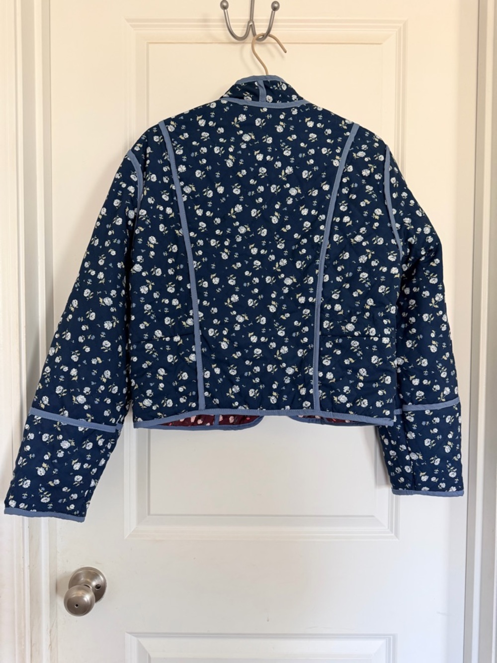 Reversible jacket - Picture 4 of 4